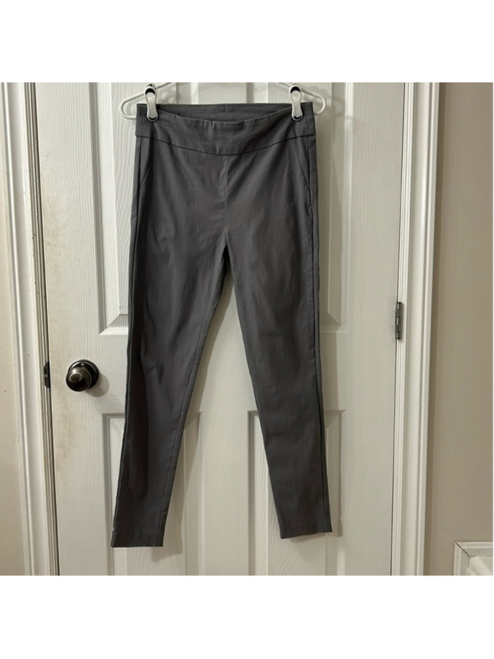Eclipse pants straight leg stretch pull on women’s size small grey classic